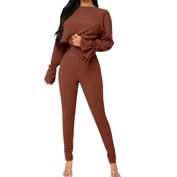 Fashion Nova Tops - Fashion Nova 2 Piece Long Poet Sleeves Ribbed Brown Crop Top and Pants